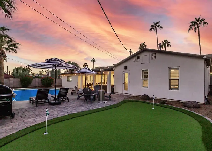New - The Cypress Family Retreat Holiday home