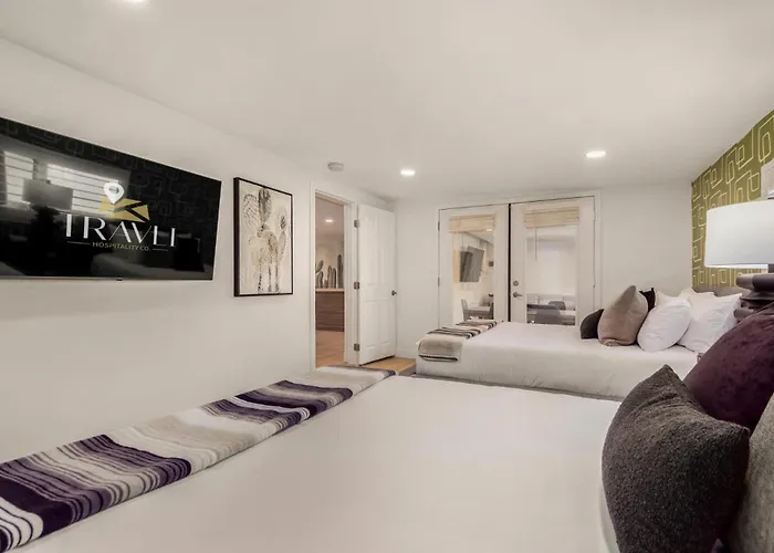 New - The Cypress Family Retreat Holiday home